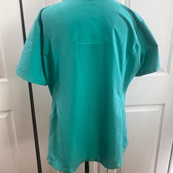 Women's Aqua Short Sleeve Top - Picture 3 of 8